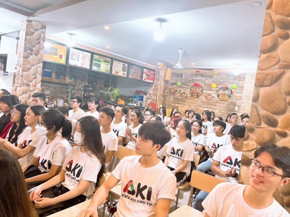 Trung tâm dạy tiếng Hàn Aki Group 