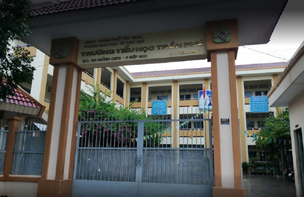 Trường tiểu học Trần Phú