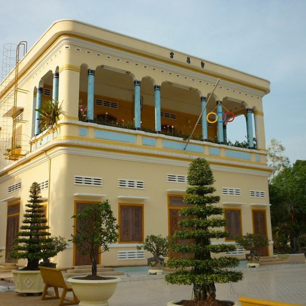 Trí Huệ Cung tọa lạc tại Tây Ninh
