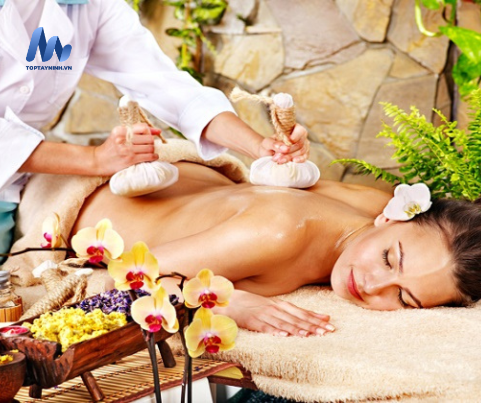 Dịch vụ massage tại Đông Dược Spa