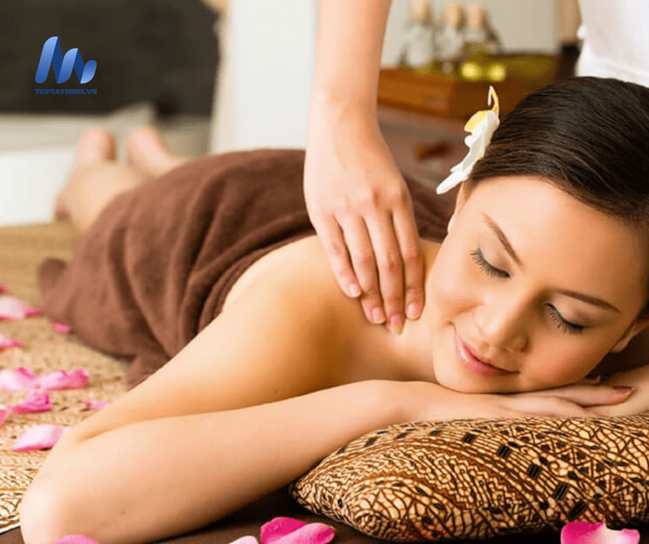 Thoải mái tận hưởng dịch vụ massage tại Spa Hương Mê
